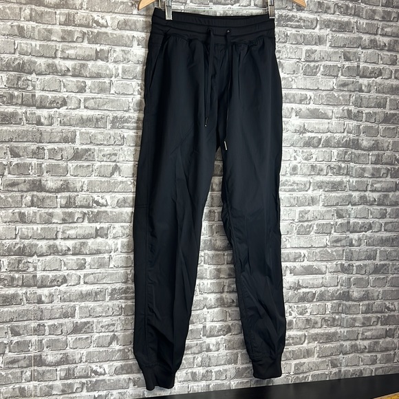 ZYIA - Picture 2 of 9